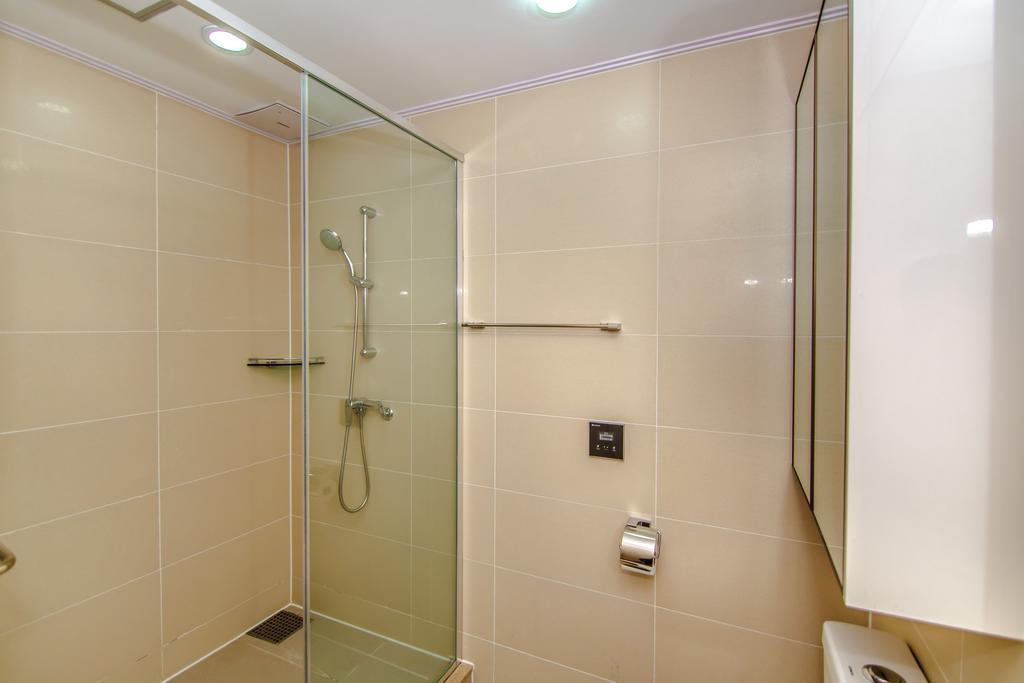 Highvill Deluxe Apartments Астана Екстер'єр фото
